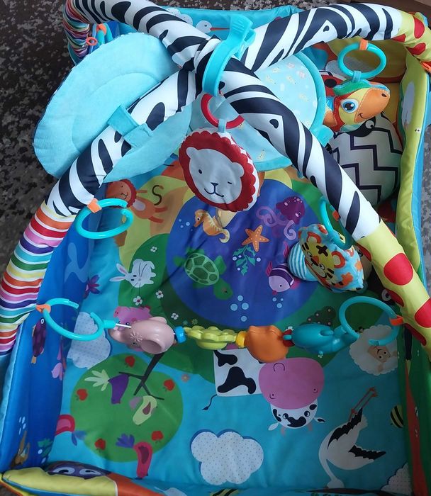 Розвиваючий килимок