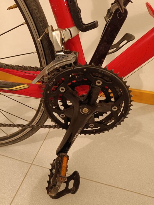 Bicicleta de Estrada, BTWIN Modelo Triban 3, Optimo para iniciantes.