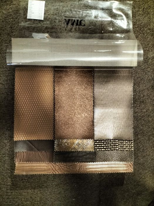 Lote de catálogos de amostras de tecidos de decoração