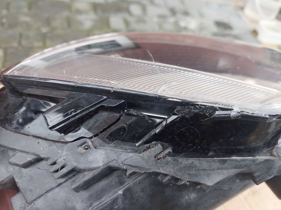Lampa Przednia PRAWA VW GOLF 7 VII 5G1 Europa Oryginał
