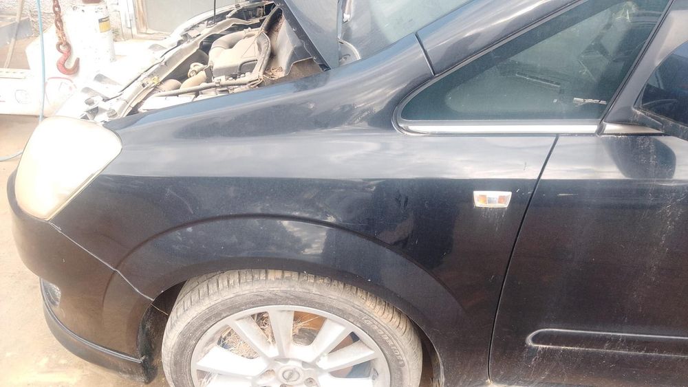 Guarda-Lamas Frente Esquerdo Opel Zafira