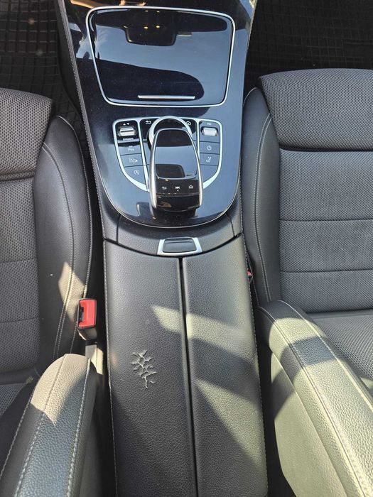 Mercedes-Benz E220d Avantgarde AMG Line