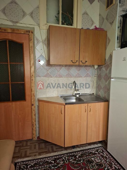 Продам 2х кімнатну квартиру з гаражем
