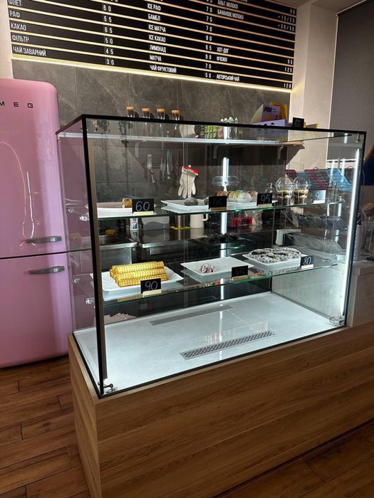 Холодильники, однодверні, дводверні, барні, для мяса, напоїв, пива