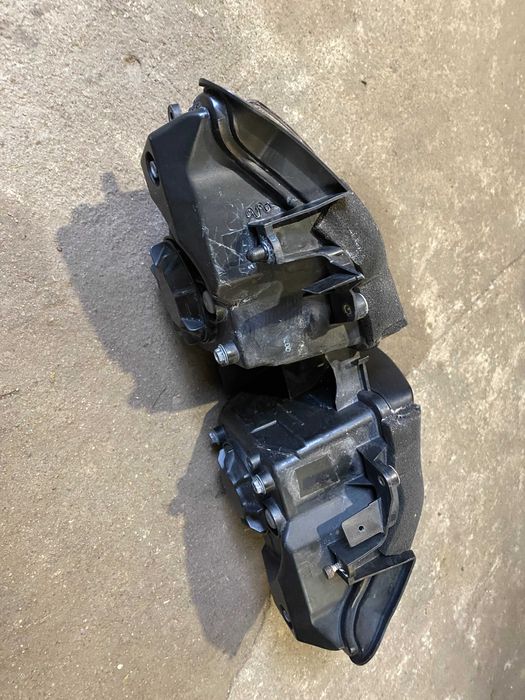 Reflektor lampa Honda CBR 1000rr SC59 08-12 Oryginalny