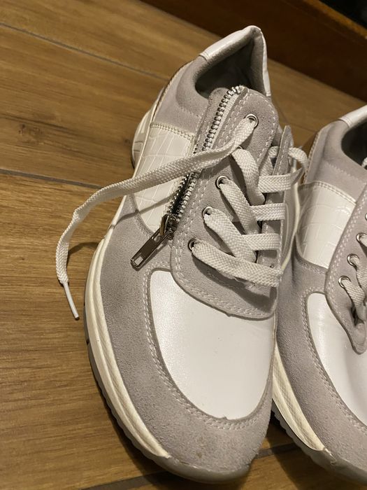 Damskie  białe sportowe buty