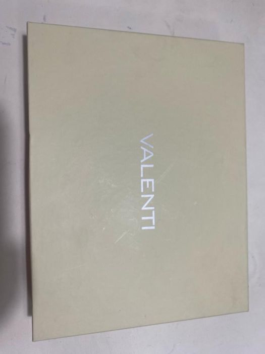 Moldura Valenti em Prata