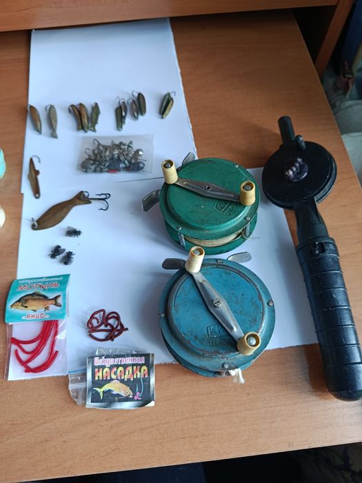 Риболовні катушки