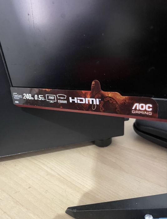 Monitor 240 hz perfeito estado 27 polegadas