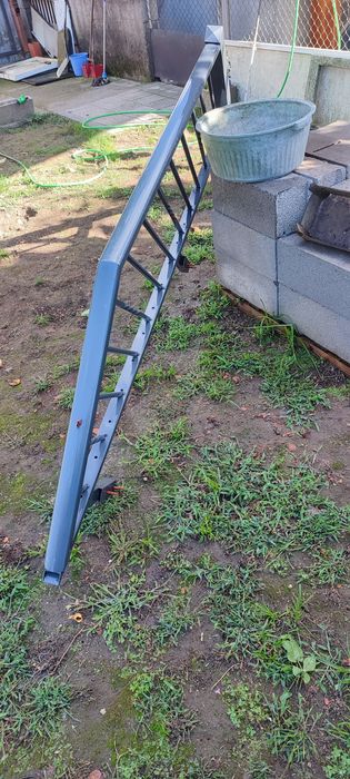 Corrimão de escada em alumínio cinzento