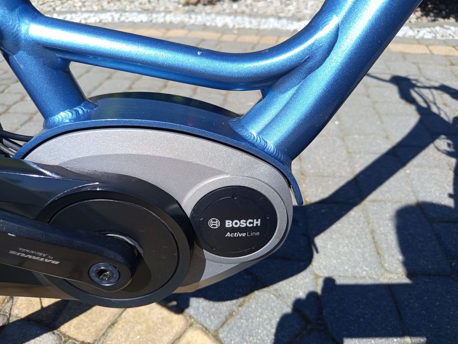 Rower elektryczny Batavus Milano e -go Bosch koła 28 rozm M