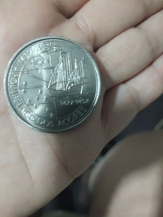 Moedas de coleção antigas para venda