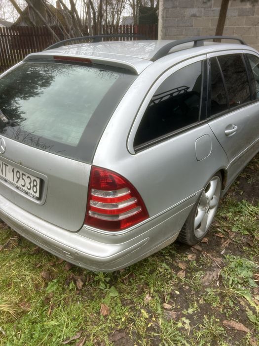 Lampy Tyl kombi Lift W 203 okazja Tanio Czesci