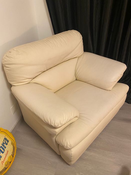 poltrona/sofá bege