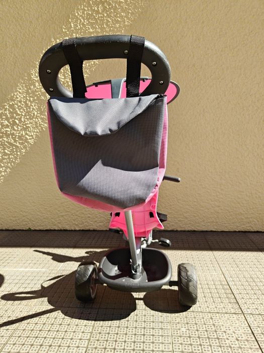 Triciclo Feber Baby Plus Music Pink - 50% desconto