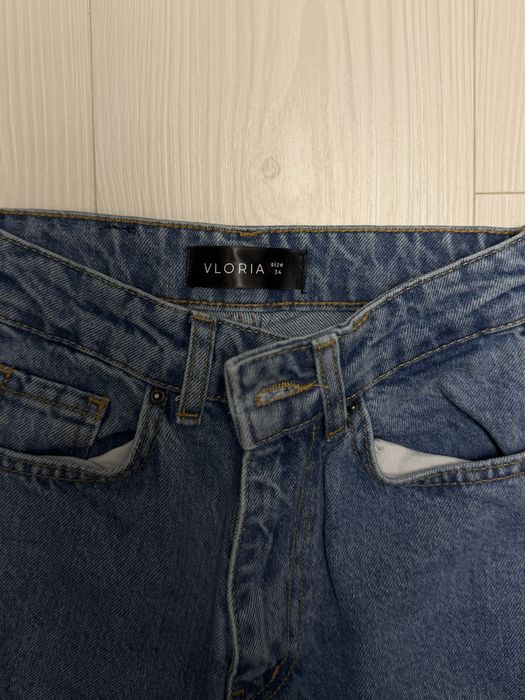 Продаю 3 пари джинсів