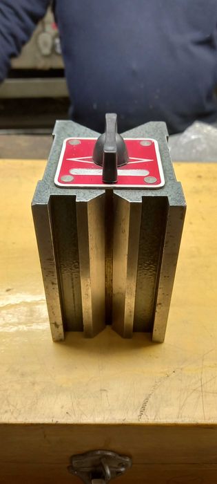 Ferramentas para a Indústria de Moldes (Prensas/Máq.corte)