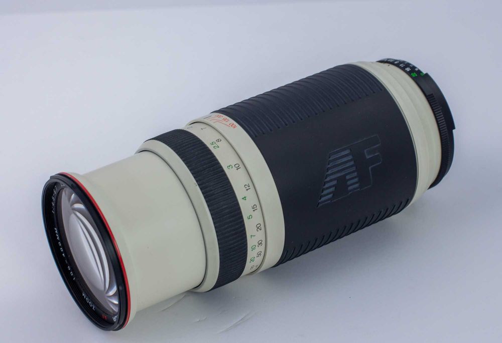 Lente para Nikon 100-400mm (150-600mm no  sensor aps-c)