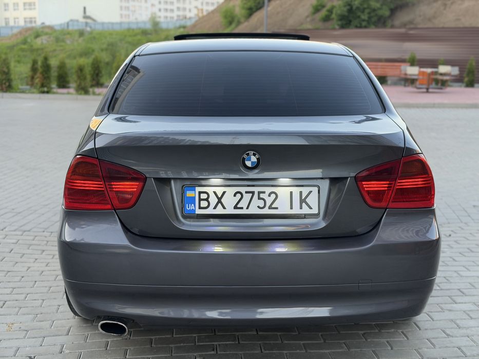 Продам BMW 320  E90 дизель