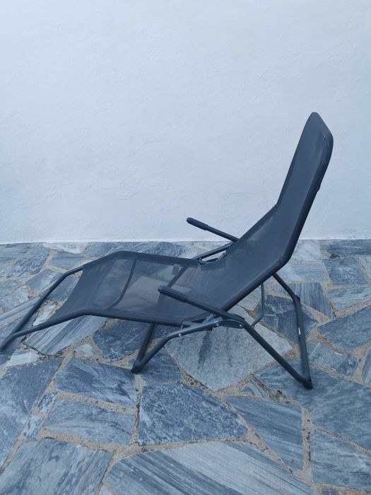 Espreguiçadeira com colchão