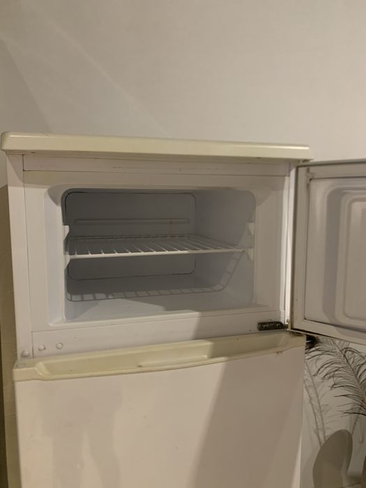 Frigorifico princess com congelador superior