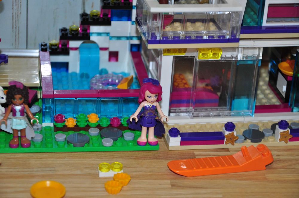 Lego 41135 Lego Friends Livi's Pop Star House Argos Livi Pop - Main Image