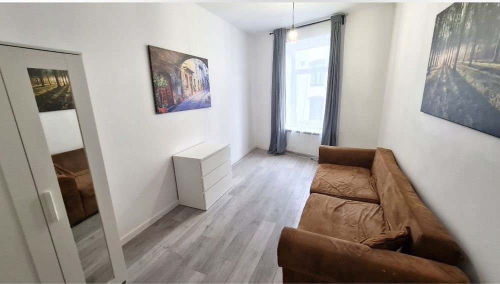 Dwupokojowe w centrum z osobną kuchnią