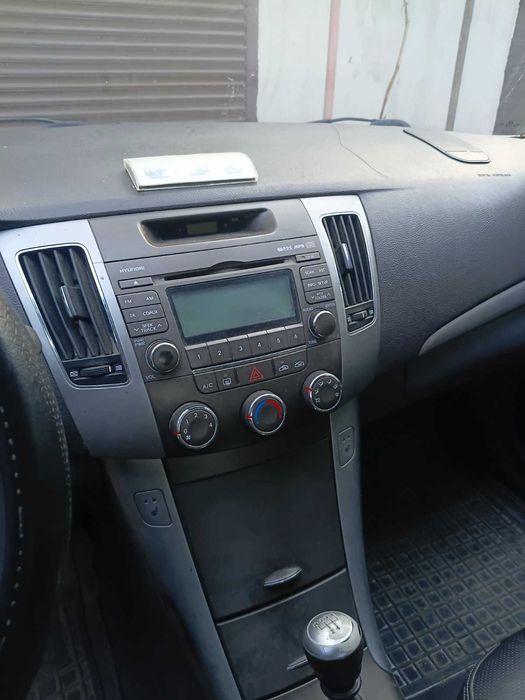 Продам машину хюндай соната 2008