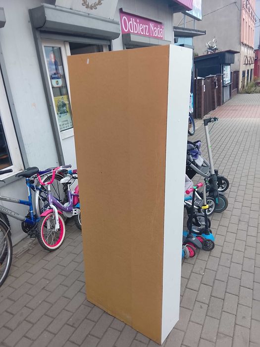 Wysoki biały regał 67x25x175 cm / Polecam / Odbiór osobisty