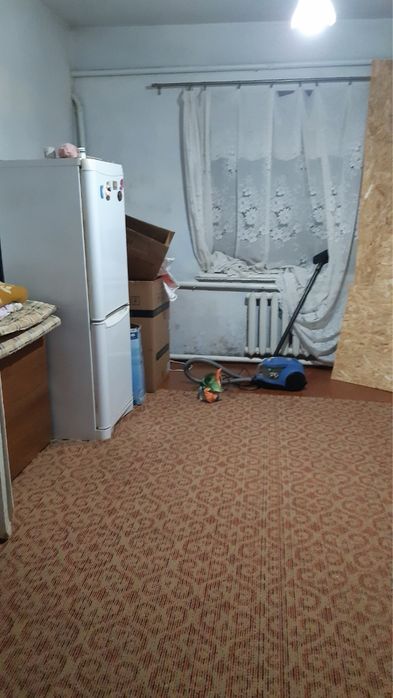 Великий будинок в центі Кушугума