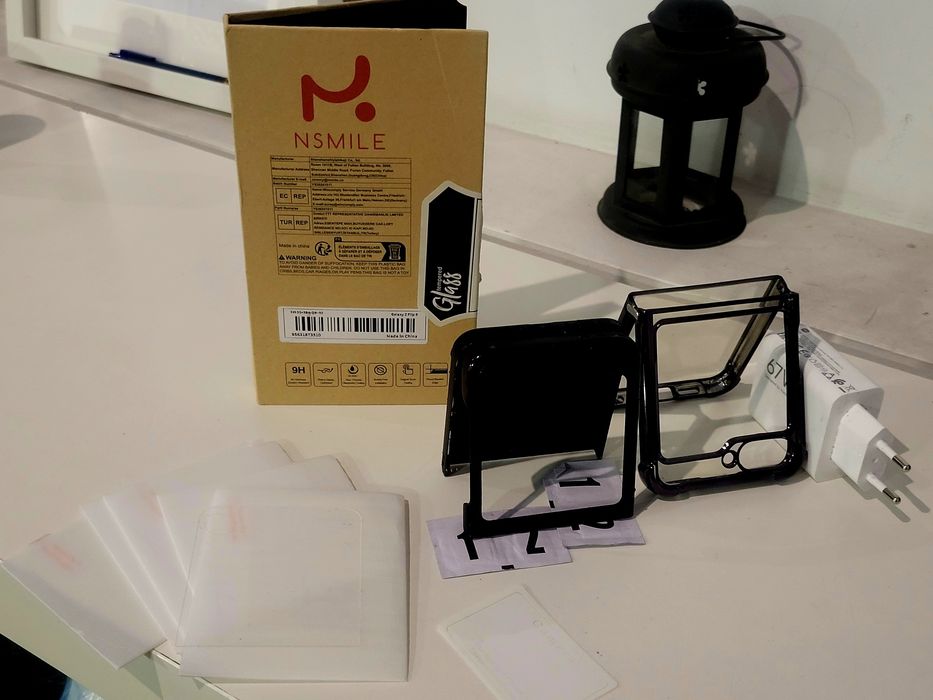 Samsung galaxy z flip 6 256GB 12 RAM