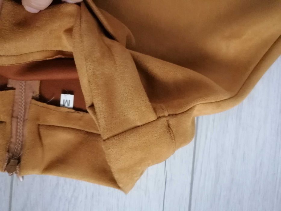 Spódnica damska z wiązaniem