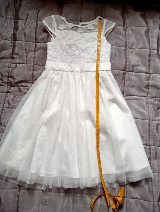 Платье нарядное5-6 лет