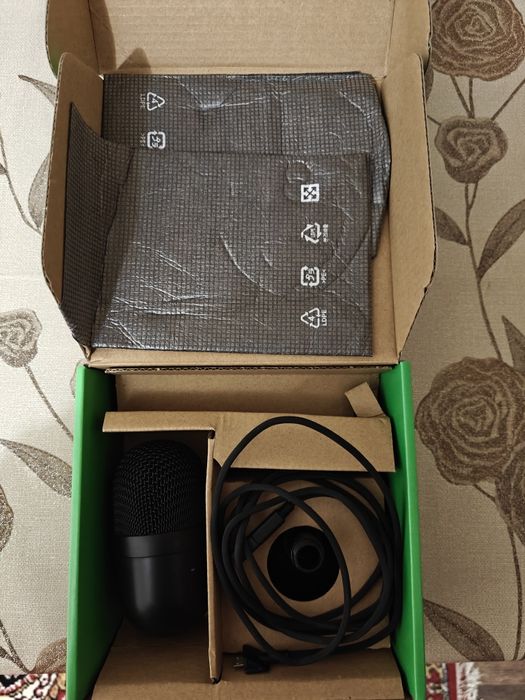 микрофон для ПК,  Razer sairen mini