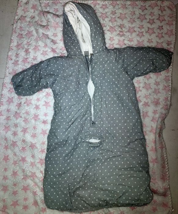 Gap 3-6 śpiworek kombinezon do wózka nosidła samochodu 3-6 m