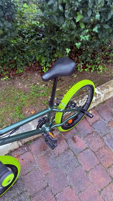 Bmx praticamente nova