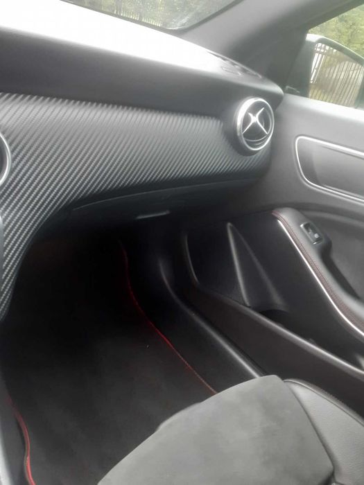 samochód osobowy Mercedes-Benz A 200, elektryczny szyberdach