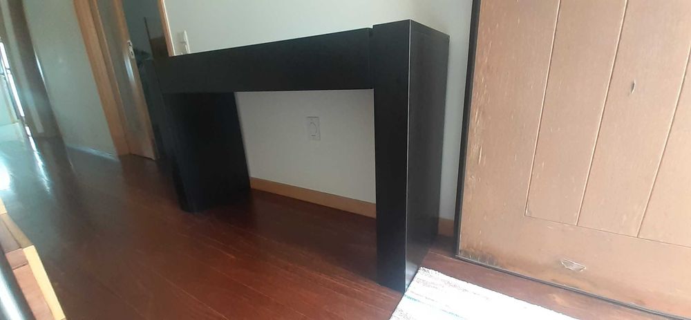 Movel de Entrada Preto