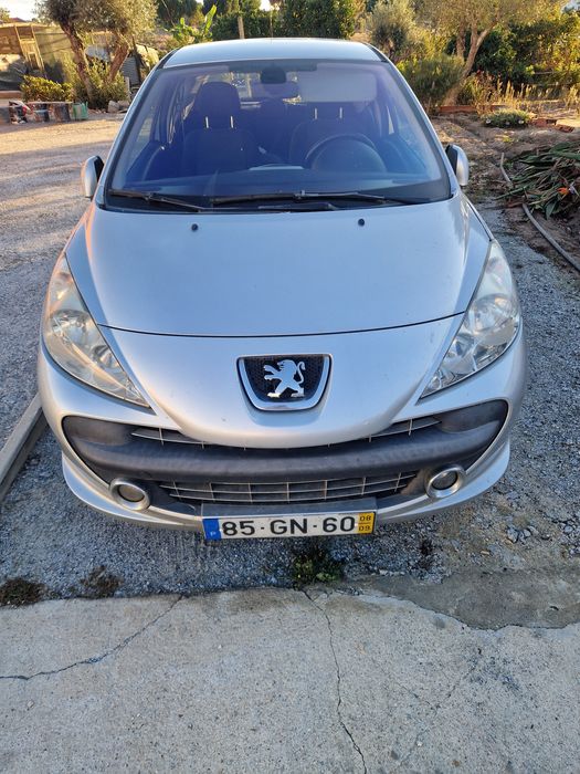 Peugeot 207 1.6 HDI 90CV