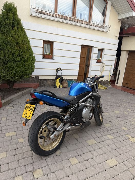 Kawasaki ER6N На документах