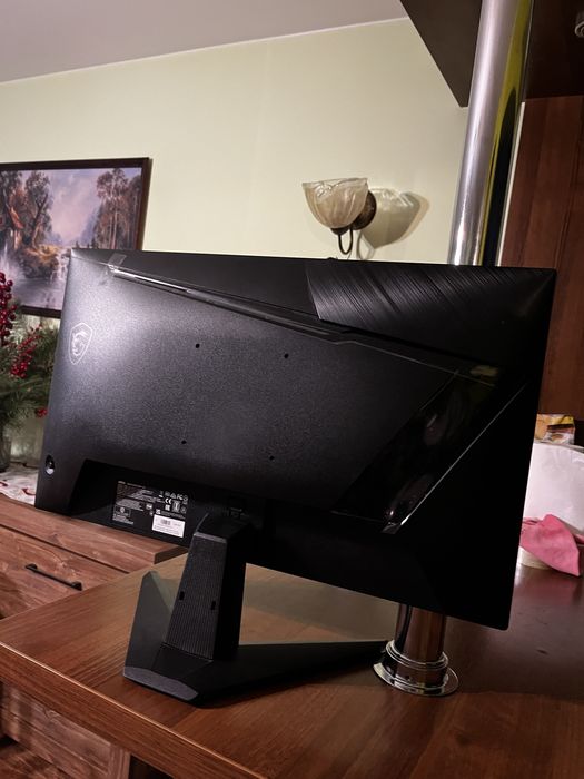 Monitor gamingowy 300Hz 0,5ms – prawie  nowy, pudełko