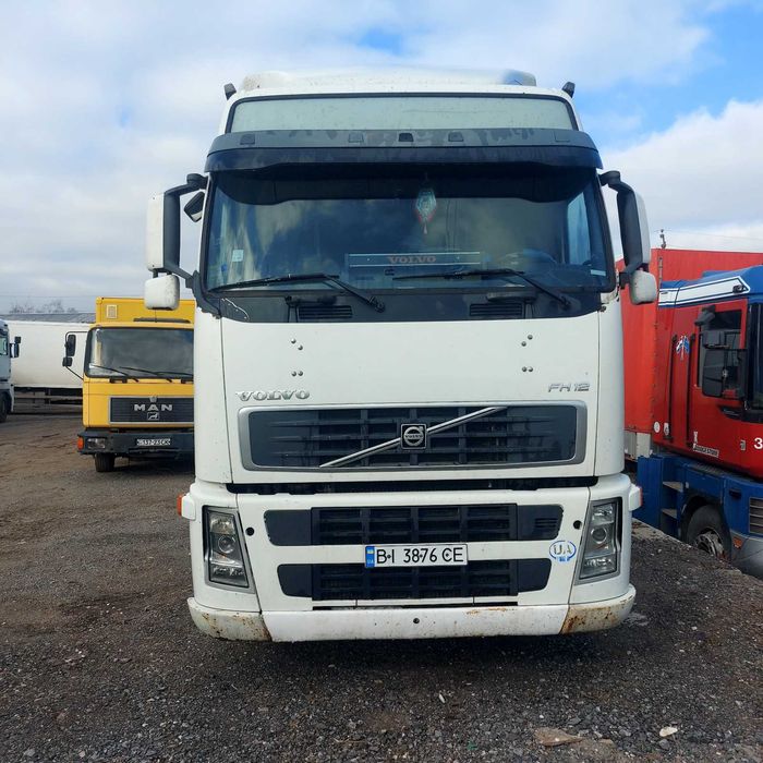 Тягач Volvo FH 12 2002