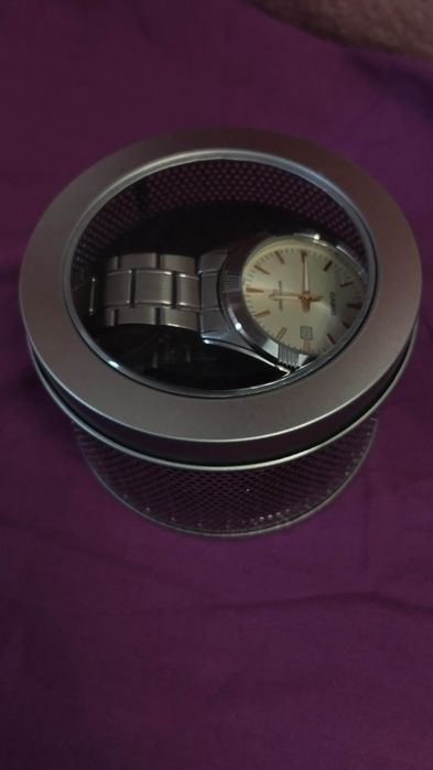 Zegarek CASIO (używany,stan bardzo dobry)