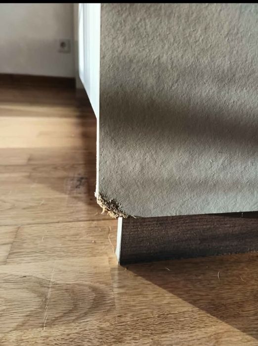 Cama de casal + estrado + 2 mesas cabeceira