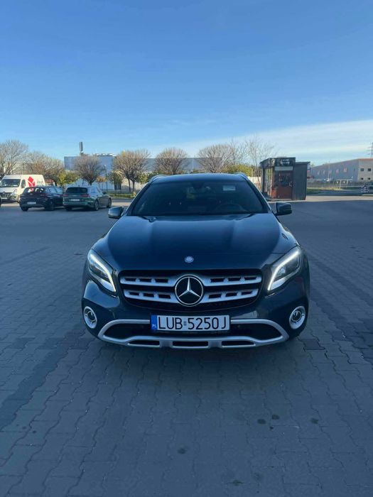 Mercedes Benz GLA 250
