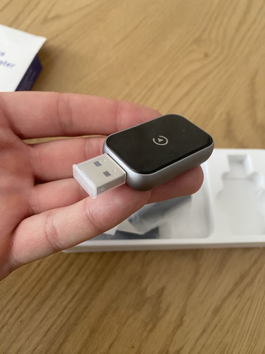 Бездротовий адаптер CarPlay AIZEO SYY03 — швидке оновлення для вашого авто