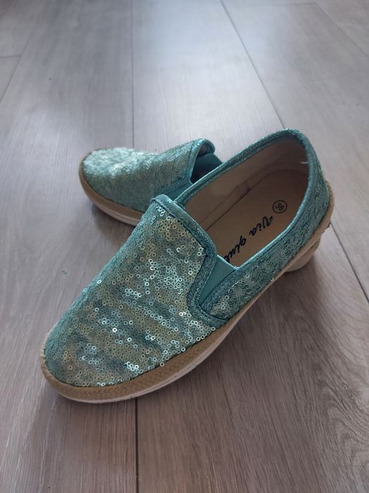 Espadryle buty 36 cekinowe błękitne trampki