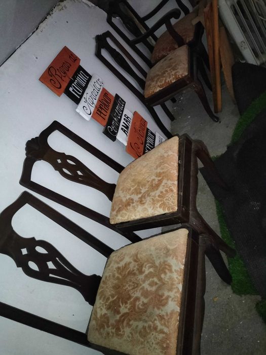 Moveis e cadeiras para restaurar