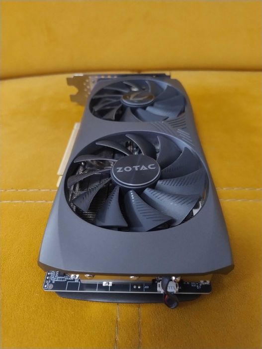 ZOTAC GeForce RTX 4070 SUPER Twin Edge 12GB GDDR6X sprawna 100%
