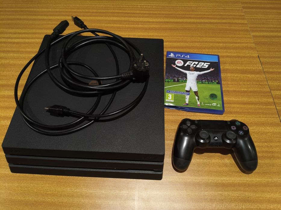 Ps4 pro 1TB + FC 25 + comando original